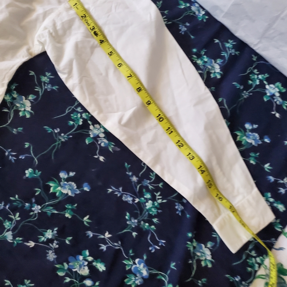 Shirt - Picture 2 of 9